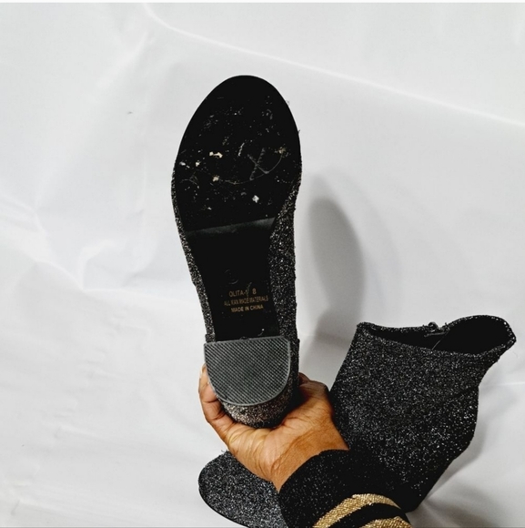 Set - Picture 3 of 8